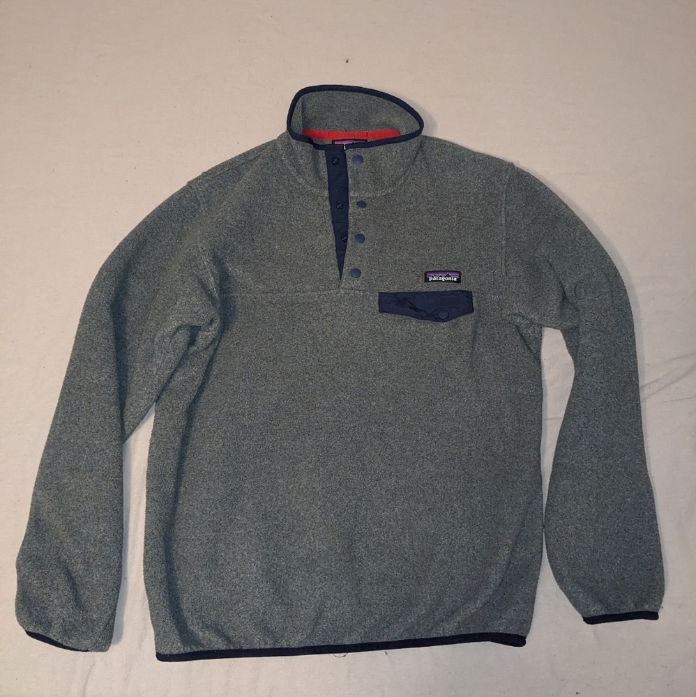 Patagonia Gray Synchilla Medium
